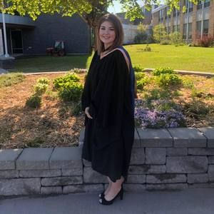 Meet your Posher, Emma